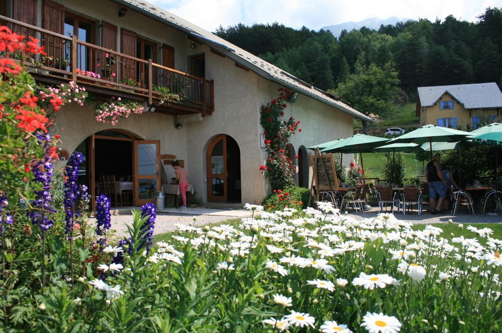 Apartament Les Alisiers Montclar  Zewnętrze zdjęcie